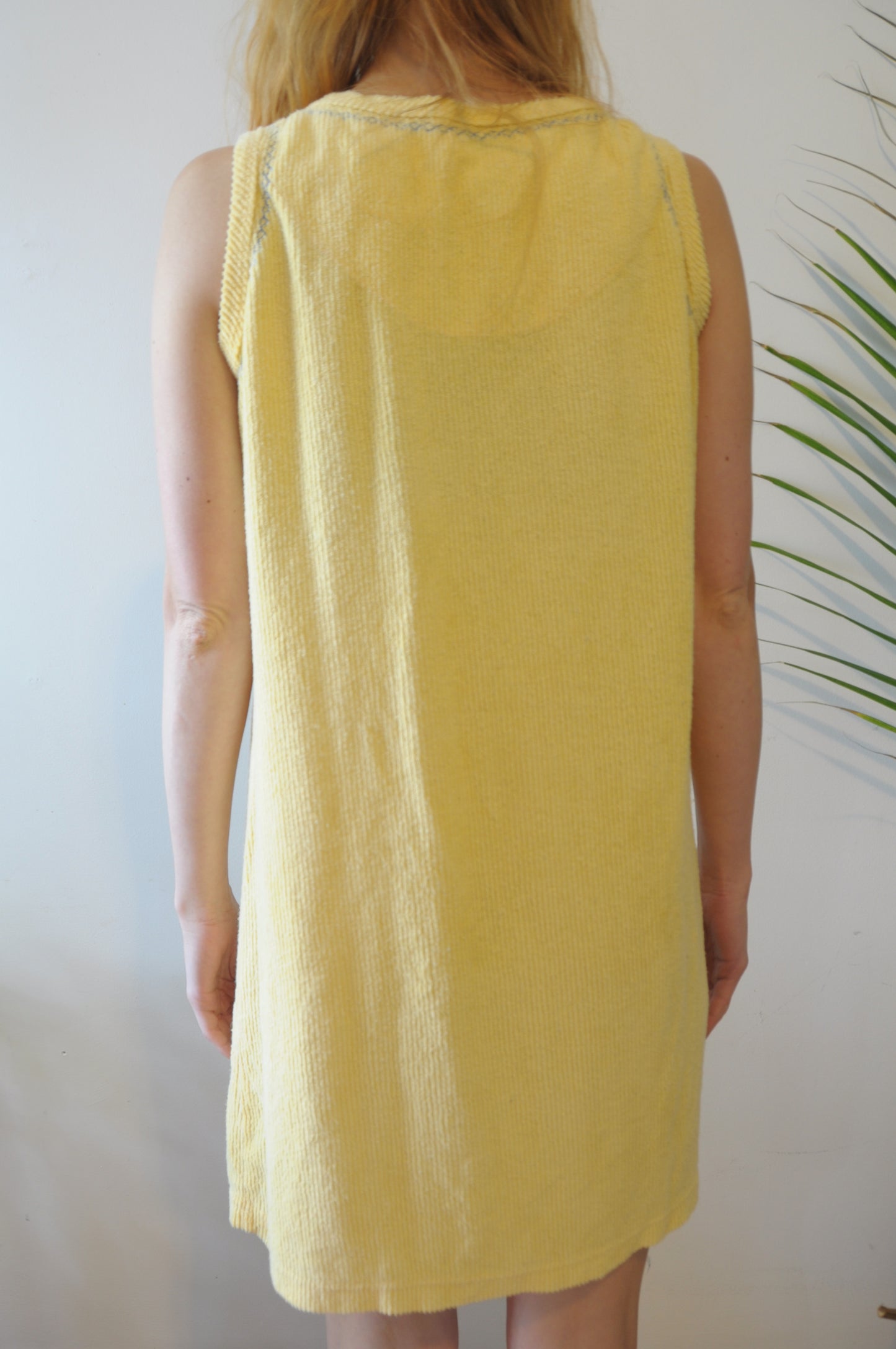 Robe en ratine jaune