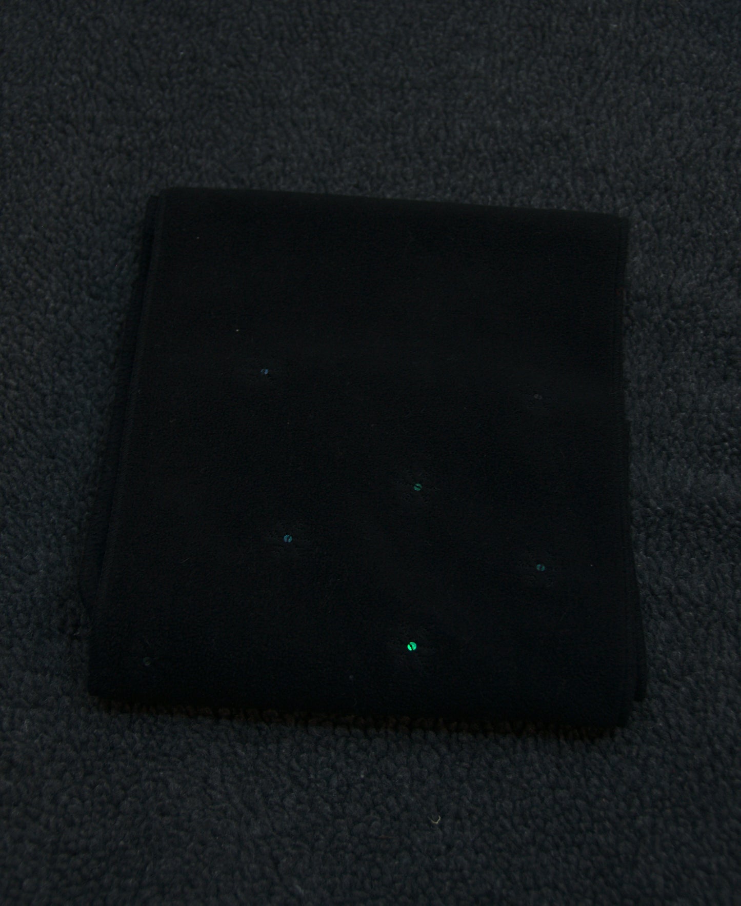 Foulard noir petits flocons
