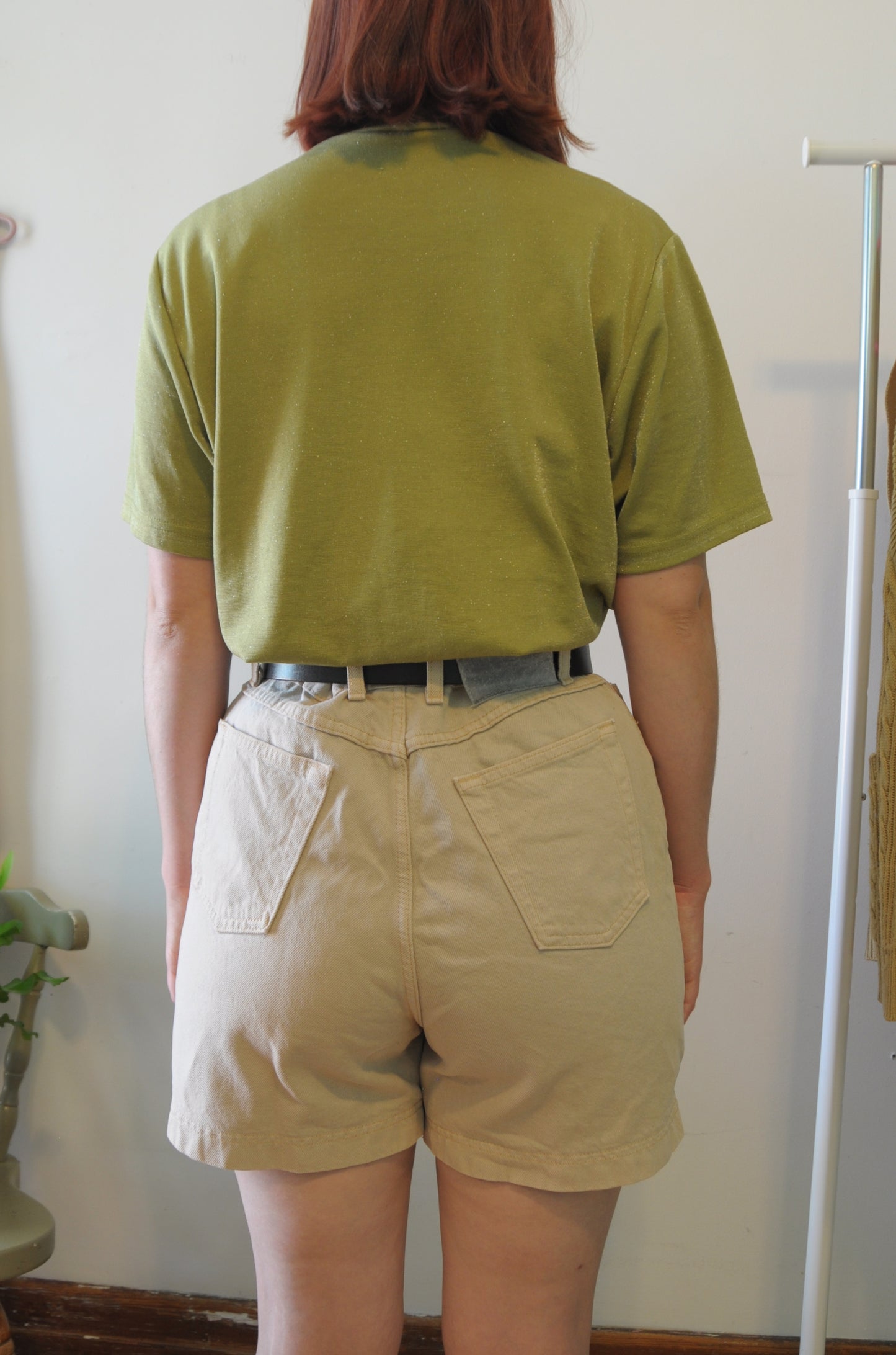 Short 2.B.4.U