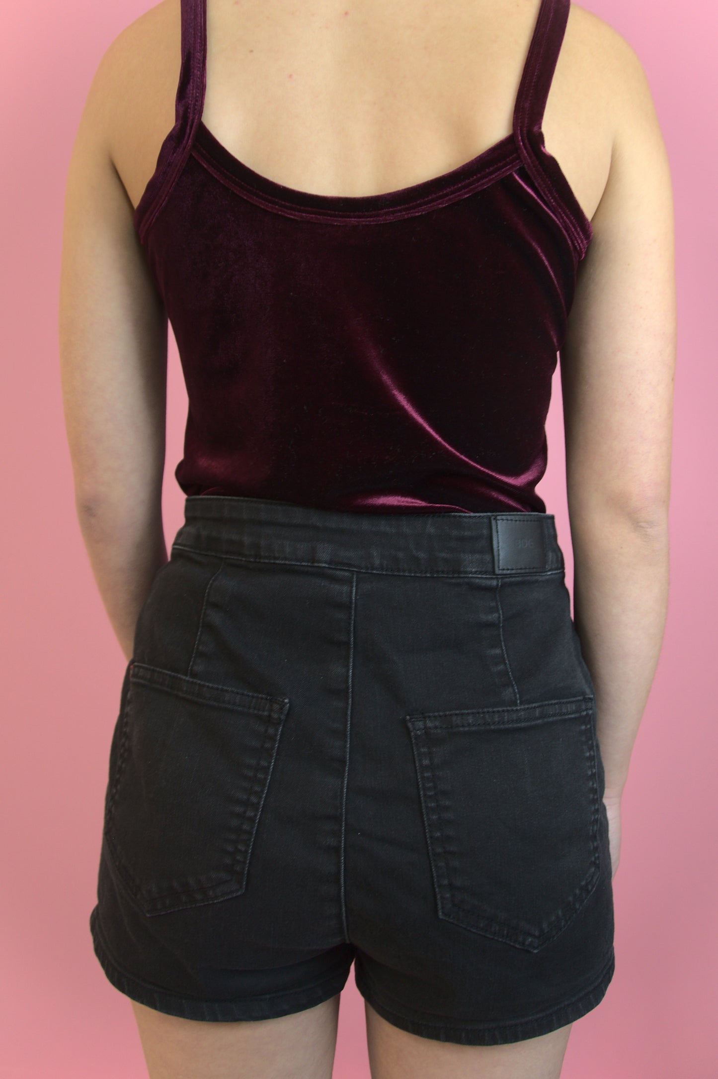 Short noir BDG