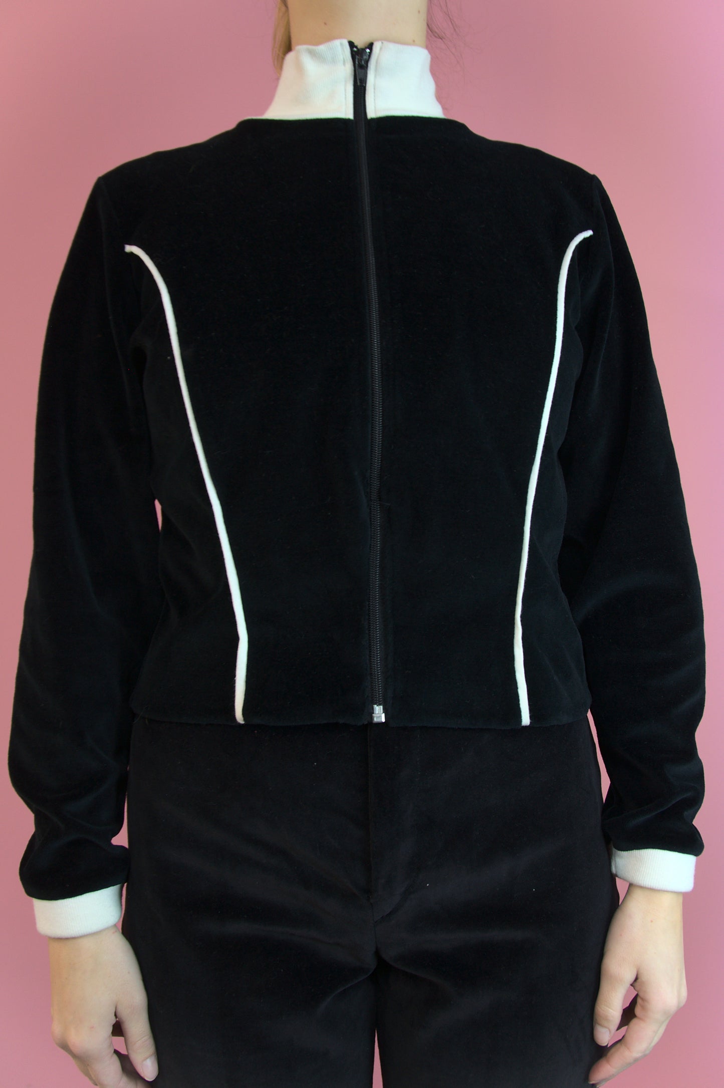 Veste velour noire et blanche
