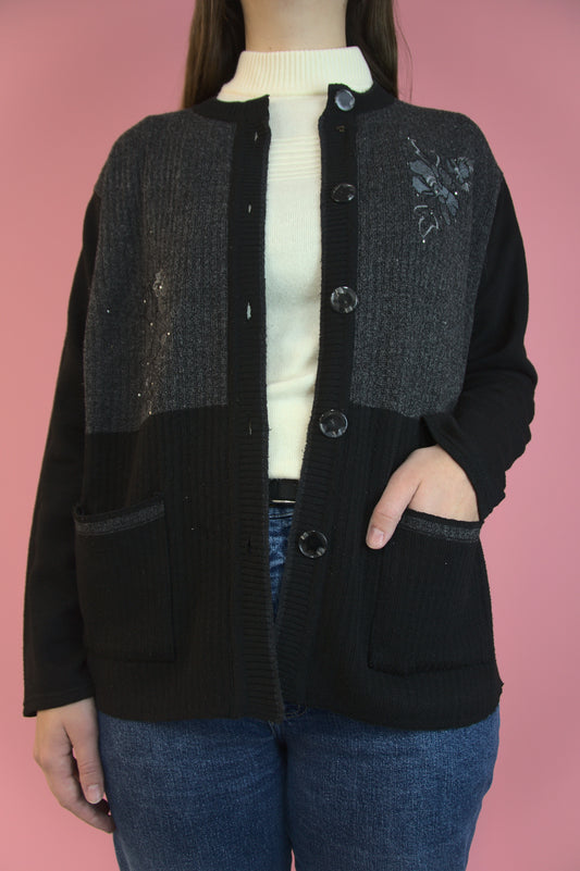 Veste noire fleurs brodées