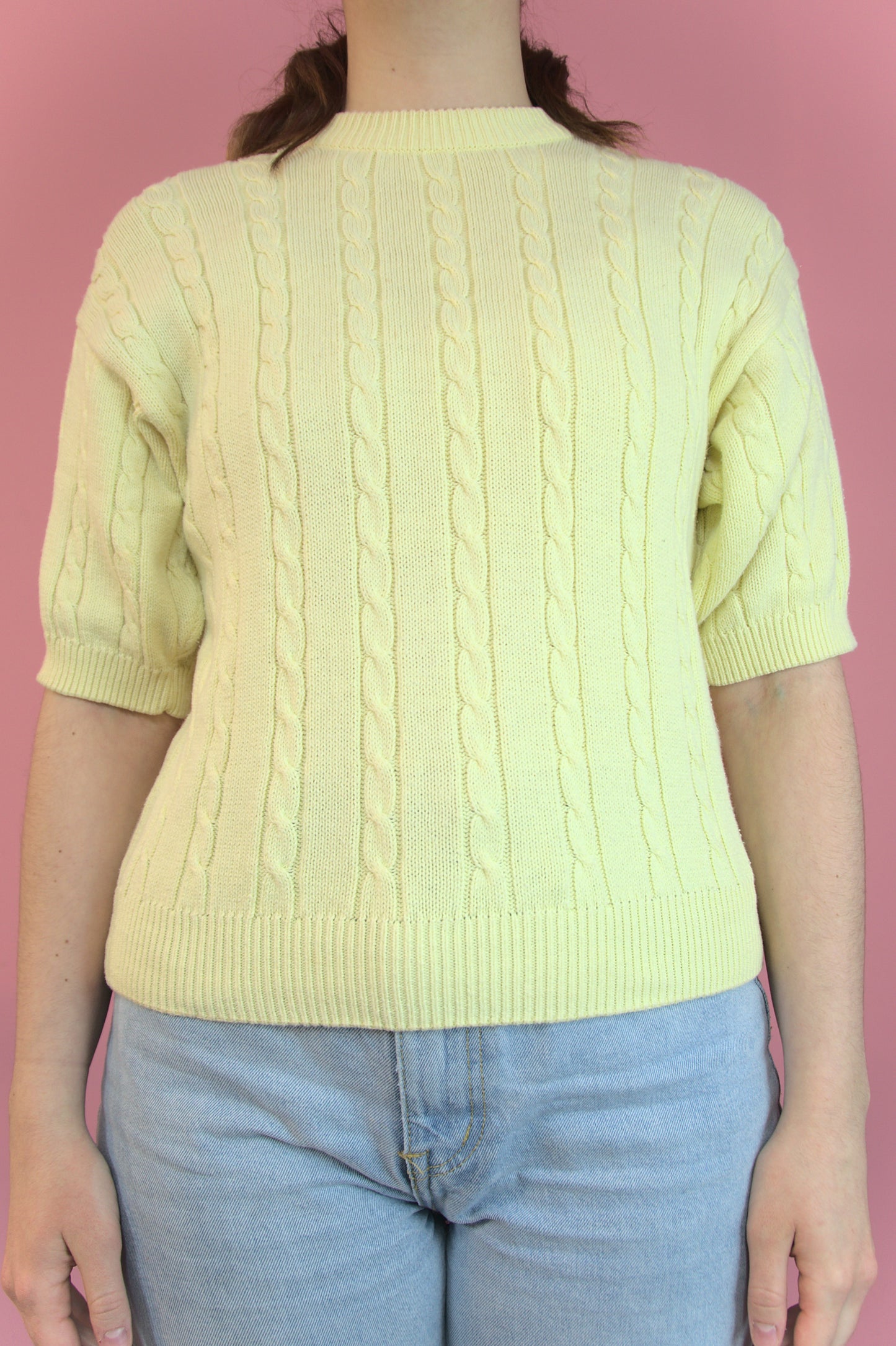 Tricot jaune pastel